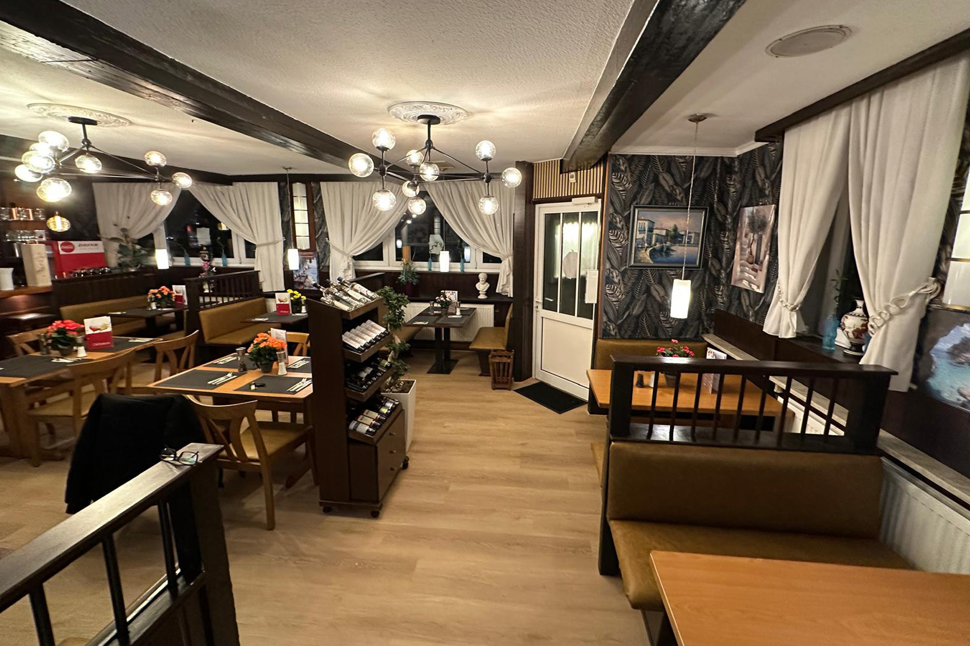 21.Griechisches-Restaurant-Olympia-2-Bremen-lamm-guenstig-retsina-lecker-gyros-pommes-feta-tzatziki